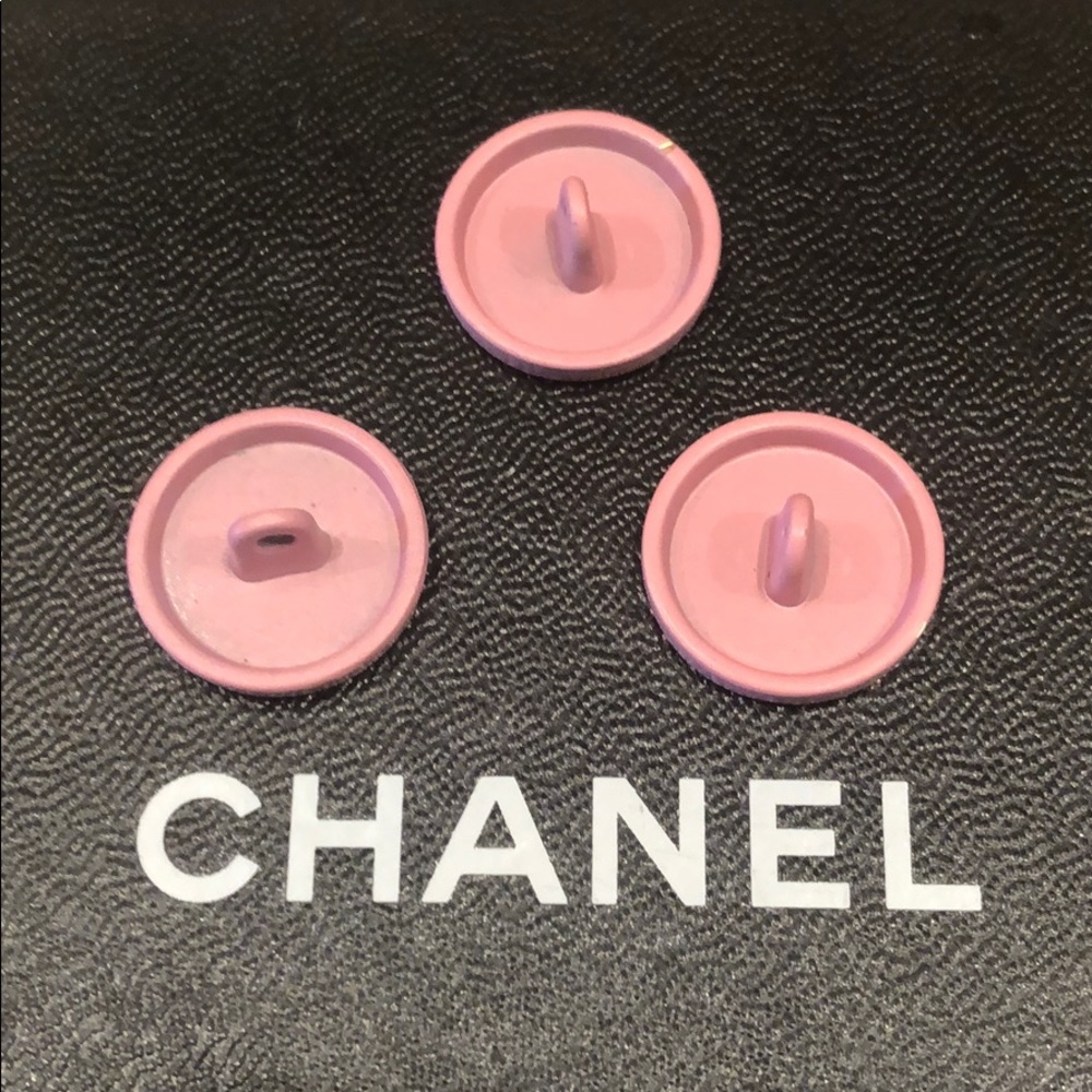 Authentic Chanel Buttons - Pink/White - Picture 2 of 4